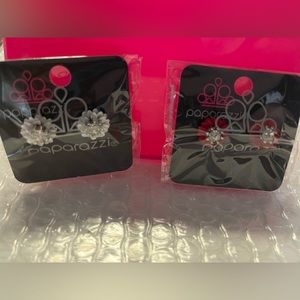 Paparazzi Flower Earrings x2